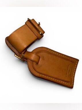 Authentic Louis Vuitton Poignet/Luggage Tag Set EUC